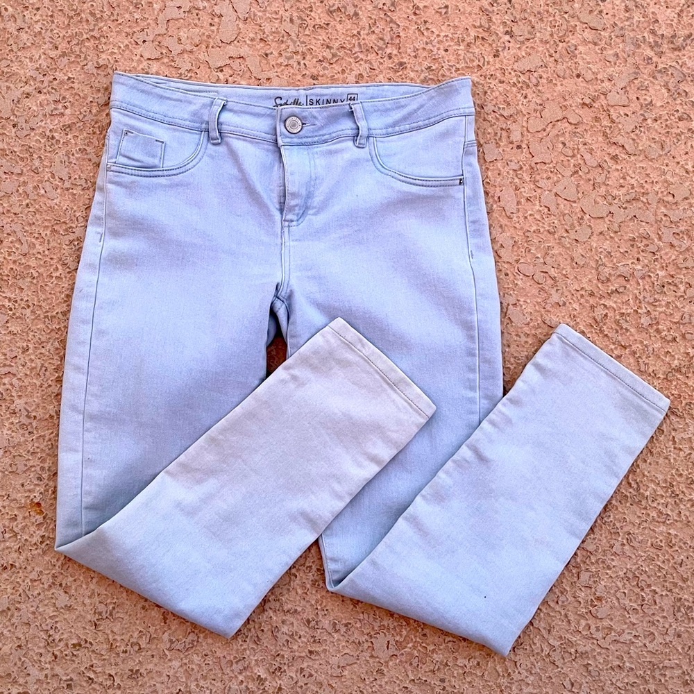 Falabella Sybilla Light Denim Skinny Jean (Made in Colombia)